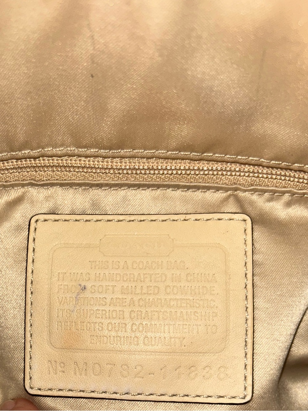 Neutral Beige Coach Soho Soft Milled Pebbled Leather Hobo Bag M0782-11838 - Picture 13 of 16